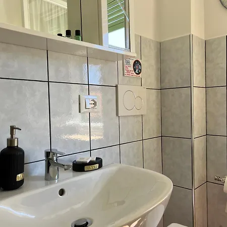 Alle Torri Apartment *