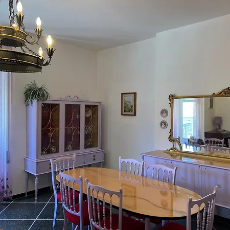 Alle Torri Apartment *